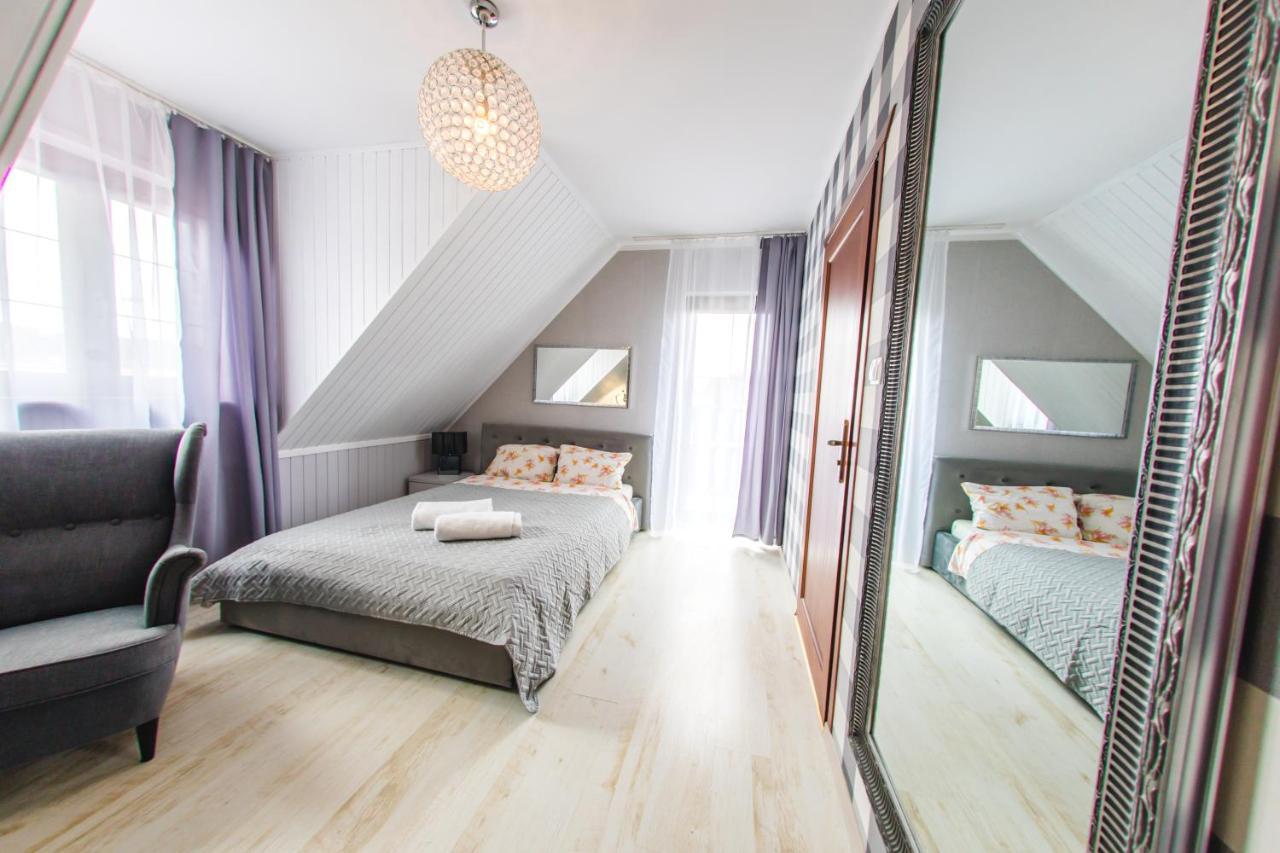Gosciniec Pod Lipa Apartment Mikołajki Exterior foto