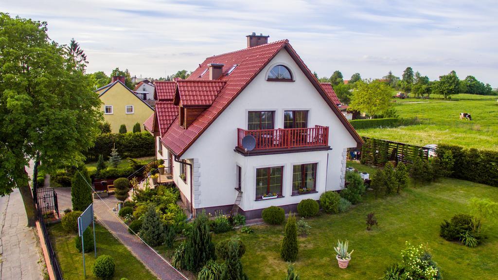 Gosciniec Pod Lipa Apartment Mikołajki Exterior foto